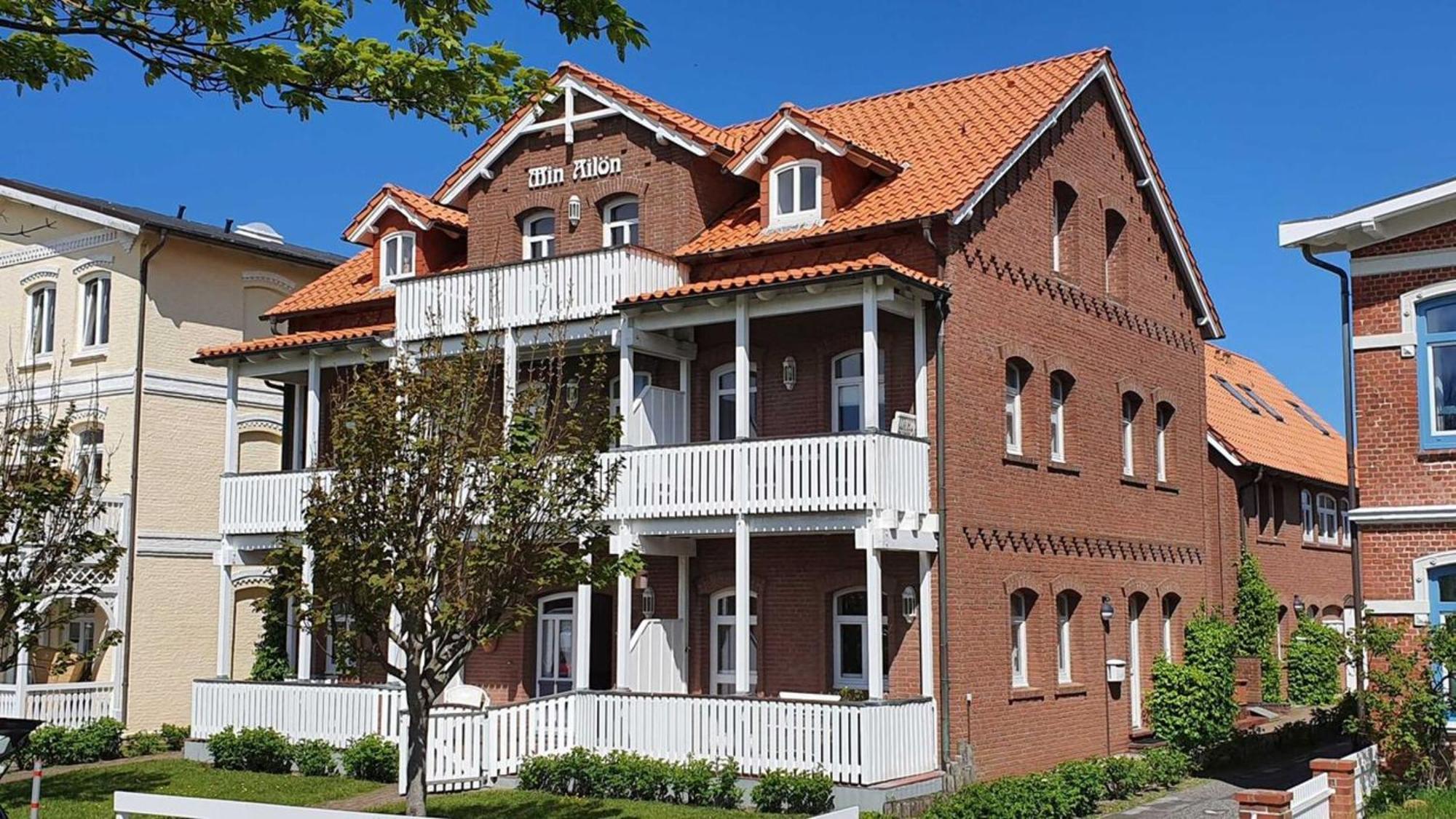Min Ailoen Min Ailoen10
